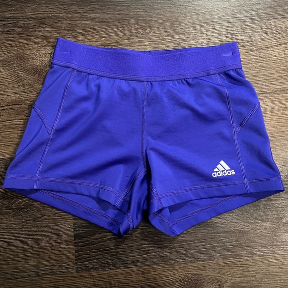 Adidas Tech Fit Shorts - Picture 1 of 3